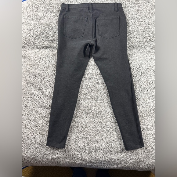 LOFT Women's Black, Red, and Gray Leggings size 12/L - Picture 9 of 15